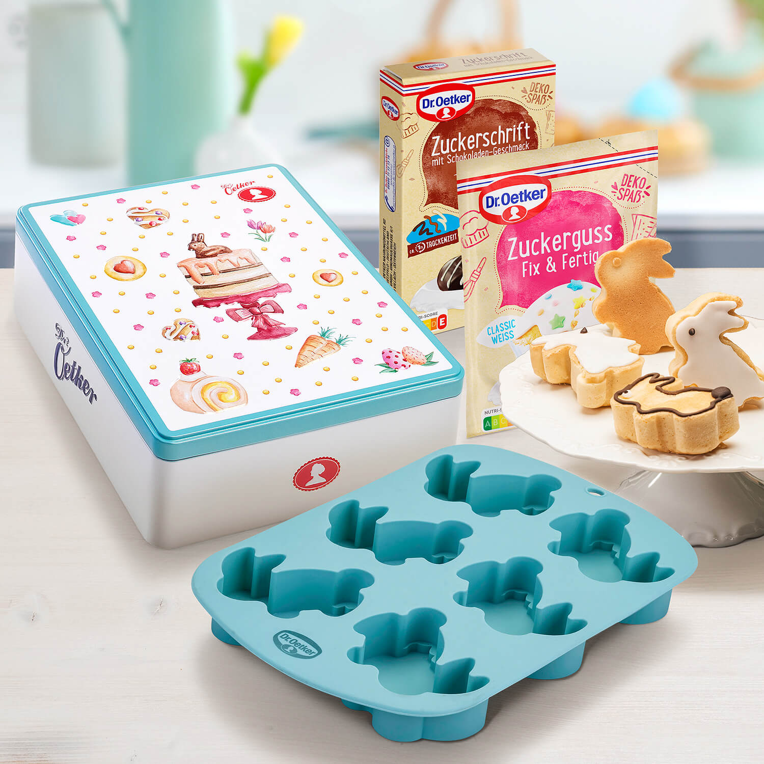 Ein Set aus Dose, Backform und Dekor für Häschengebäcke von Dr. Oetker