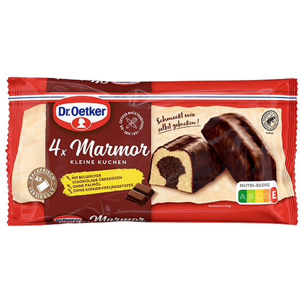 Fertige kleine Marmorkuchen 4er