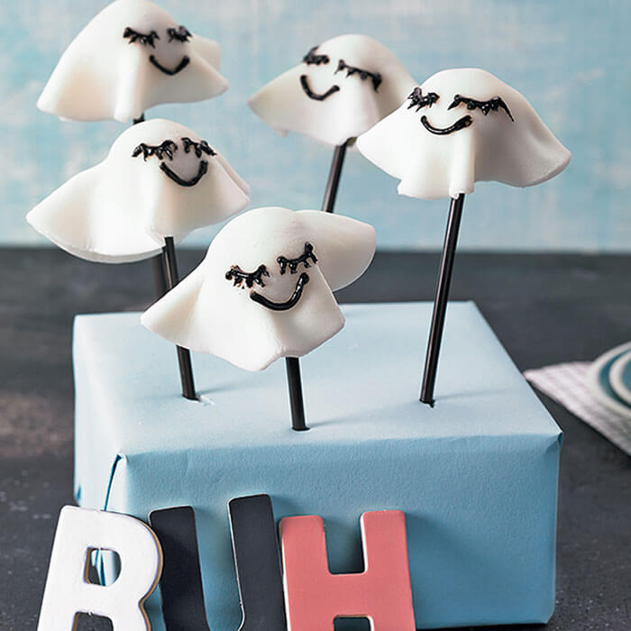 Weiße Fondant Decke 