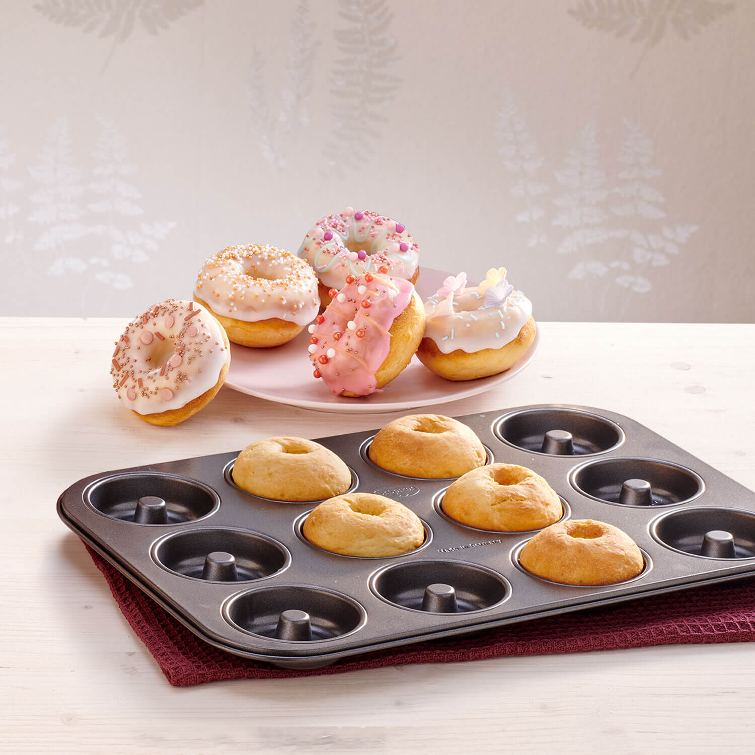 2X Silikon Donutbackform Donuts Backform Backförmchen Backhilfe Donutform Set DE 